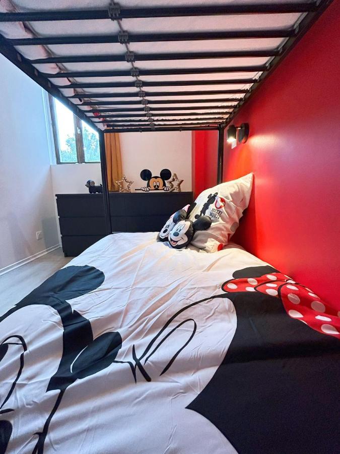 Mikihouse - Disneyland Bailly-Romainvilliers Bagian luar foto