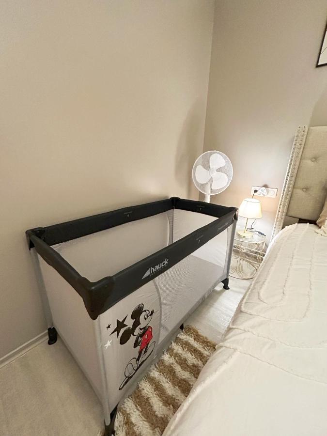 Mikihouse - Disneyland Bailly-Romainvilliers Bagian luar foto