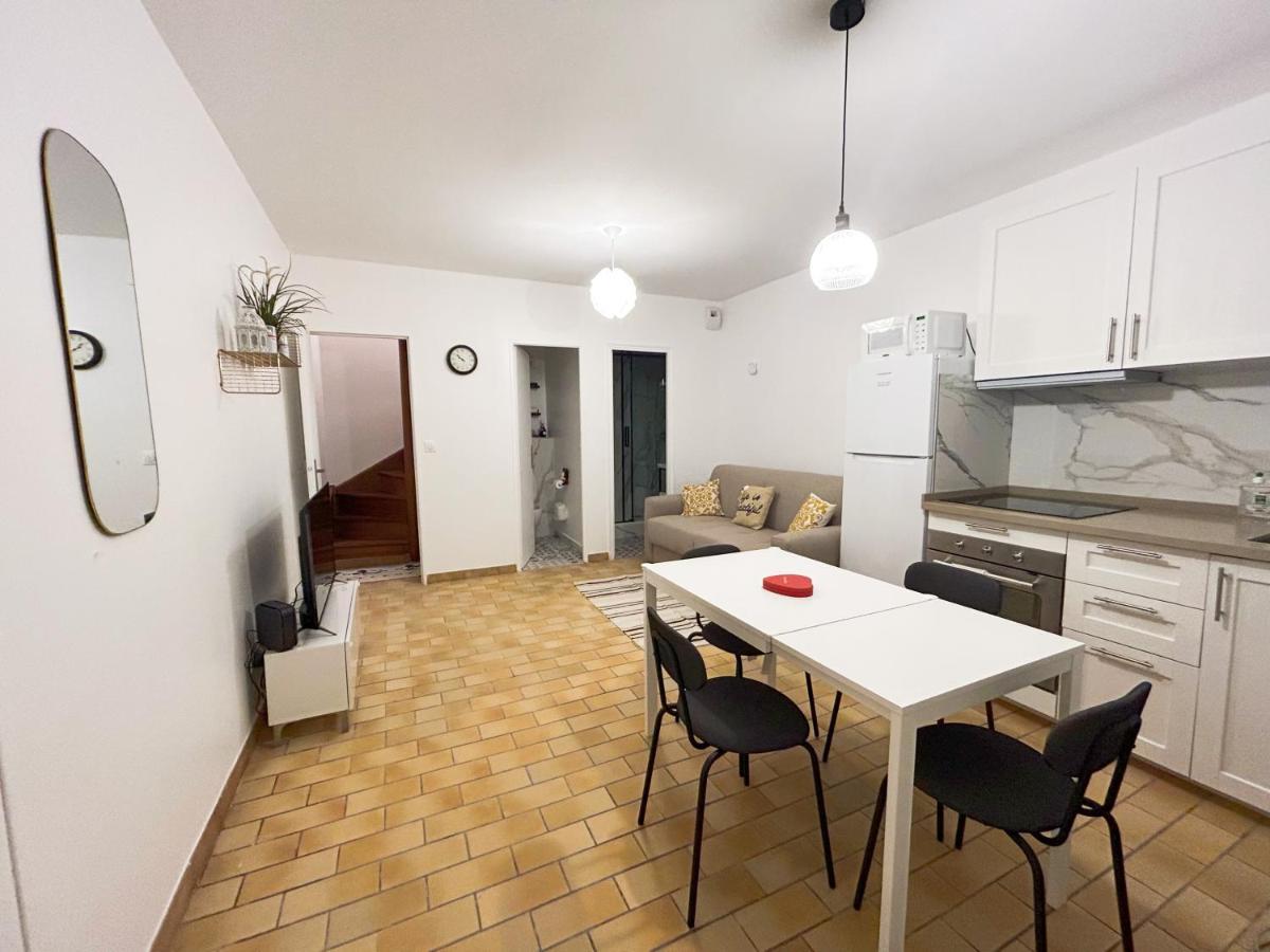 Mikihouse - Disneyland Bailly-Romainvilliers Bagian luar foto