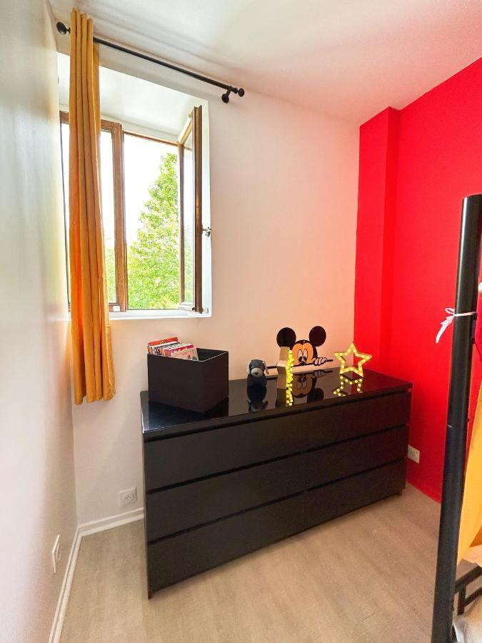 Mikihouse - Disneyland Bailly-Romainvilliers Bagian luar foto